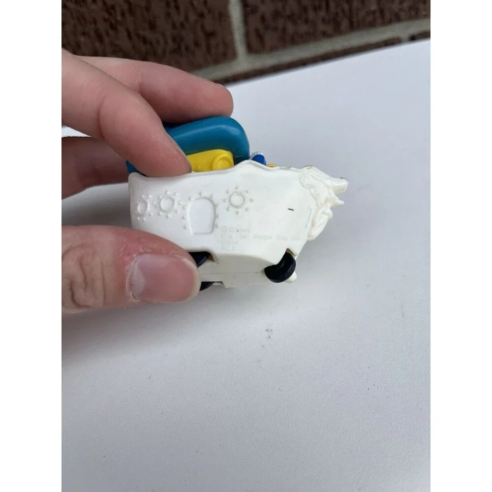 1993 Donald Duck Wind Up Boat Disney Toon Town Burger King Toy